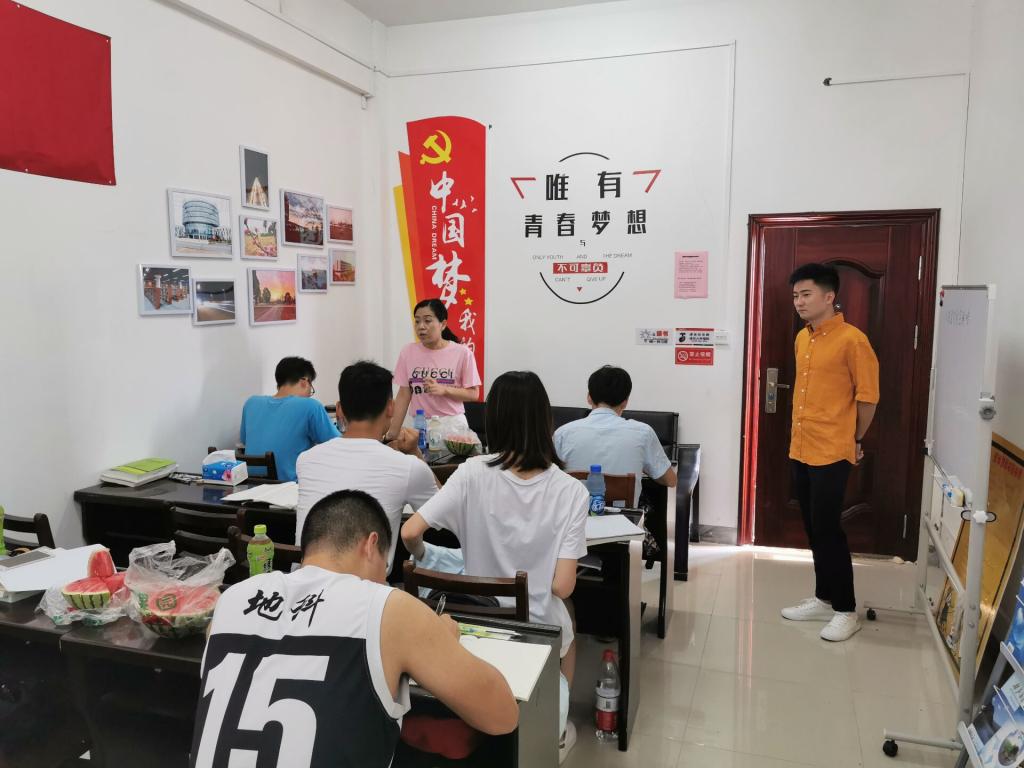 女优a片