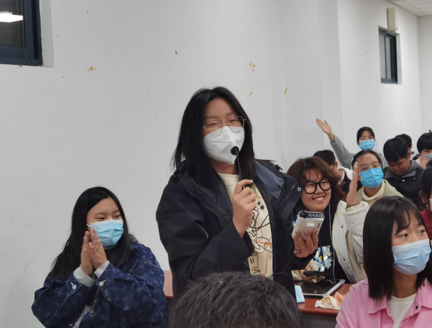 女优a片